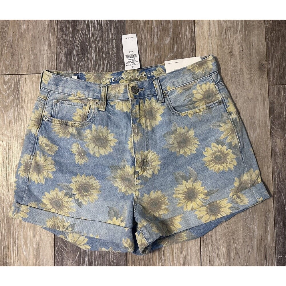 American Eagle Outfitters Sunflower Cottage Core cuffed Denim Shorts  Size 6 NWT